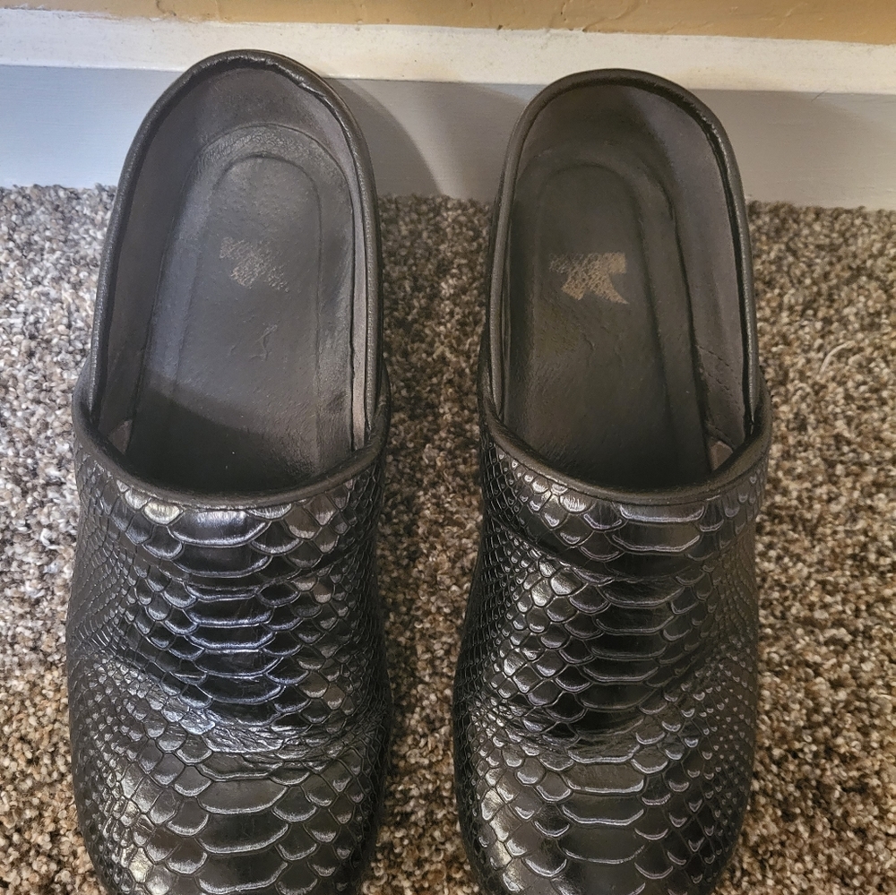 Dansko - Picture 2 of 4